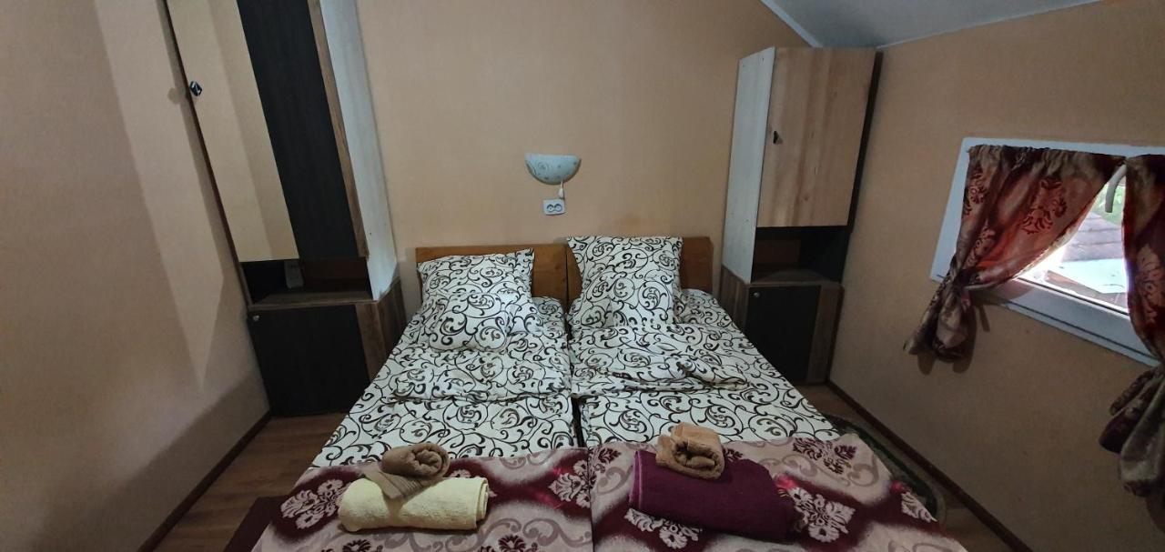 Bed and Breakfast Balla House Tărcaia Zewnętrze zdjęcie